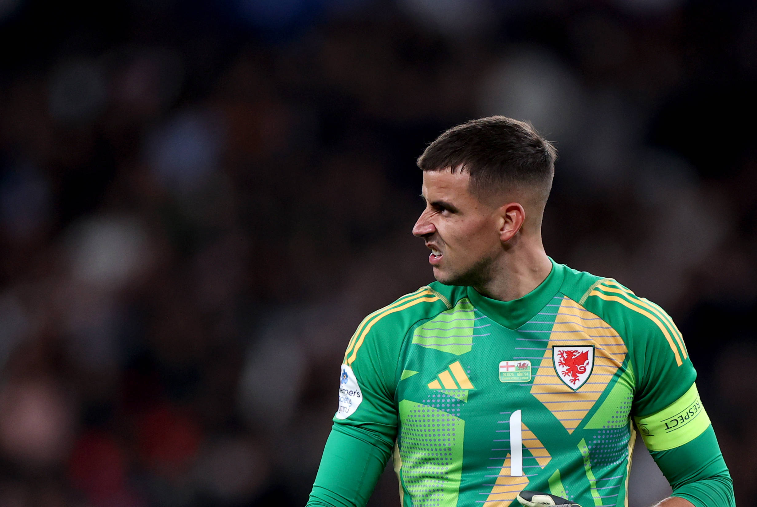 (体育)足球——热身赛:英格兰胜威尔士